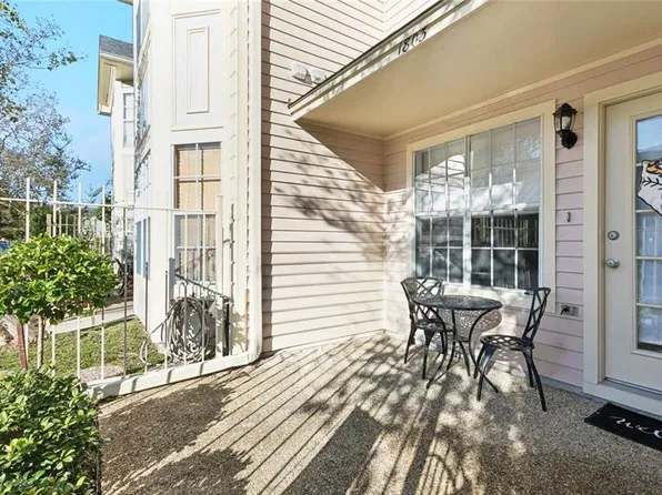 1803 Audubon Trce #1803, New Orleans, LA 70121