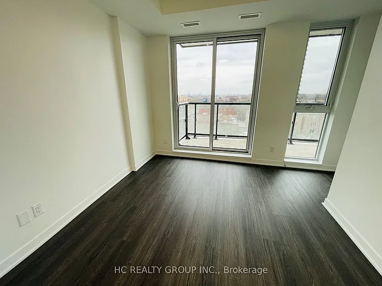 185 Alberta Ave #708 — Photo 11