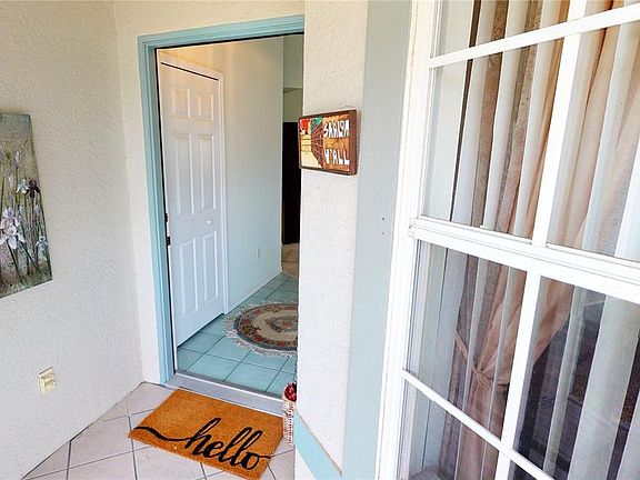 3rd image of 12346 SW Kingsway Cir #404