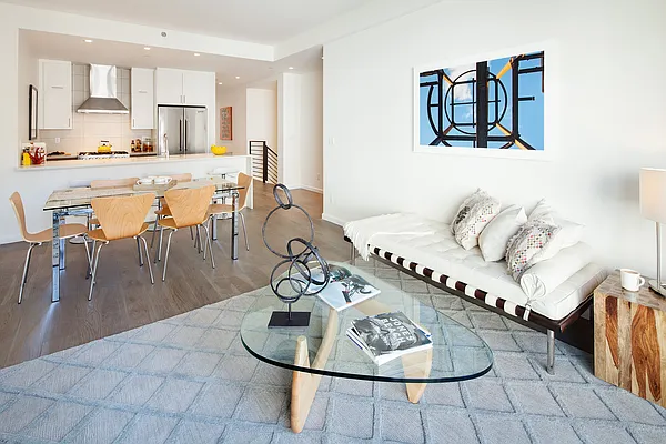 Sold by Modern Spaces | media 20