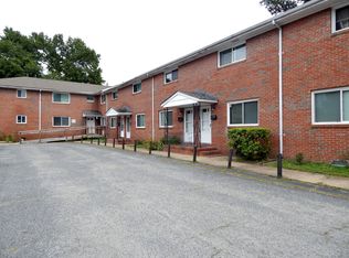 Woodview Townhomes, Newport News, VA 23605