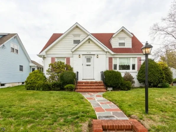 2100 Orchard Ter, Linden City, NJ 07036