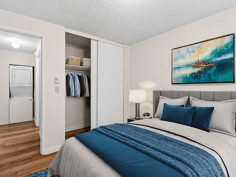 2x1 Standard Bedroom
