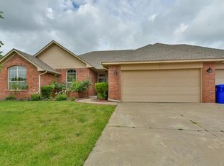 120 Horizon View Ct, Norman, OK 73071