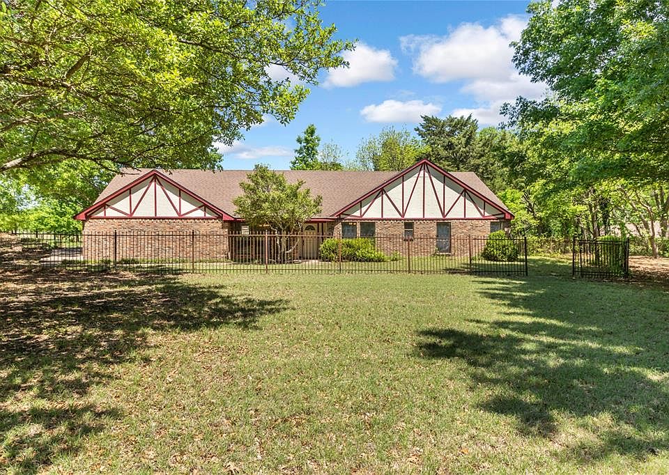 1st image of 617 Pecan Creek Dr