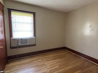 1130 Willow Ave #2, Niagara Falls, NY 14305