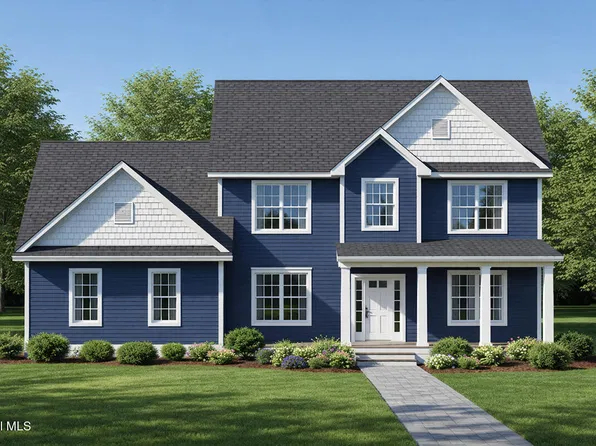 32 Eastpointe Drive, Wilton, NY 12866