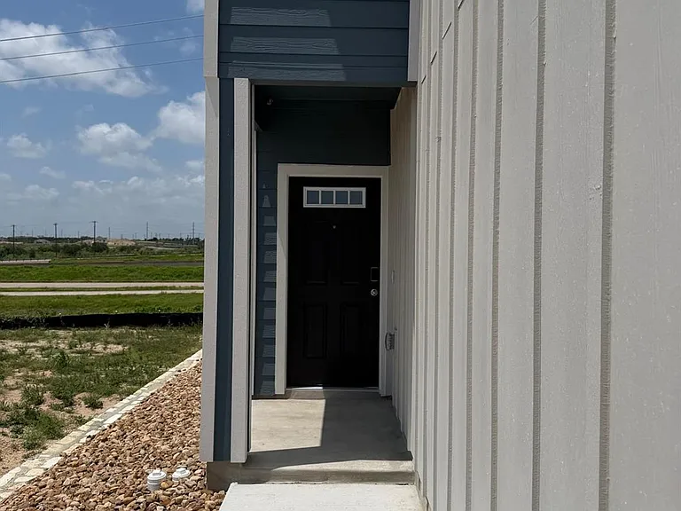 3511 Turner Village Dr — Photo 2