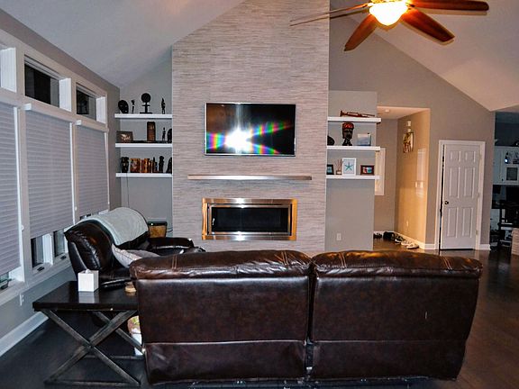 2nd image of 2505 Black Cherry Ct