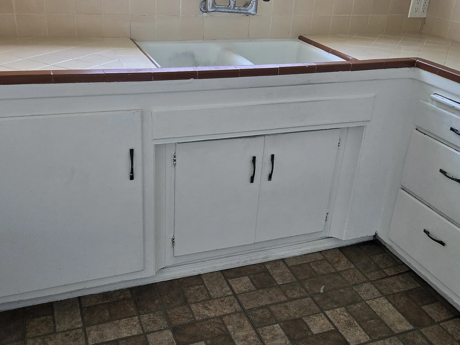 1 bed, $1,800 — Photo 2