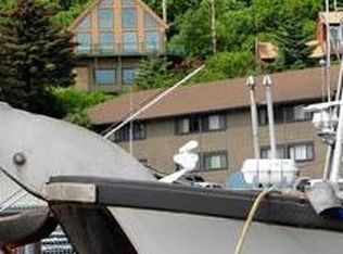 217 W Hillcrest St, Kodiak, AK 99615