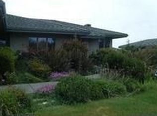 96467 Ocean Park Dr, Brookings, OR 97415
