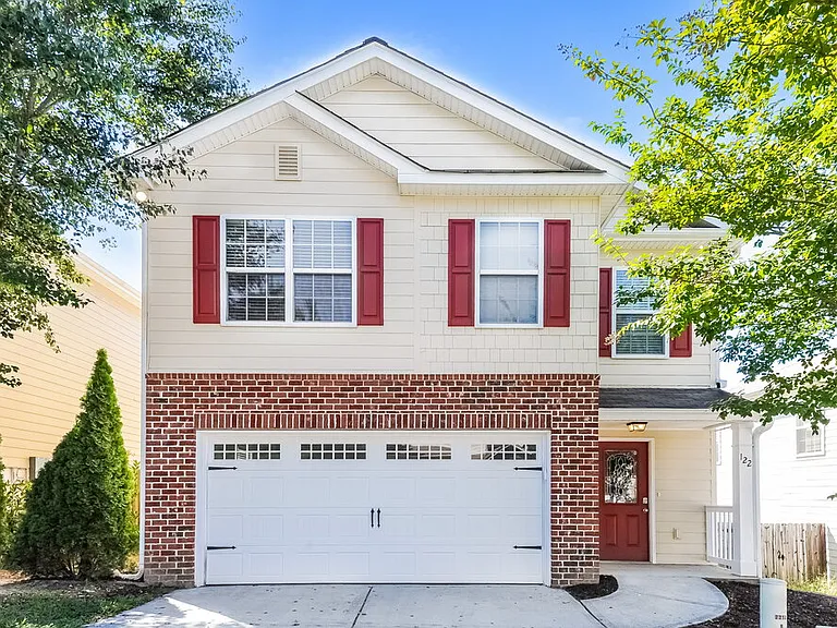 122 Village Pkwy — Photo 1