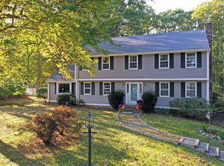 9 Hillcrest Dr, Old Saybrook, CT 06475