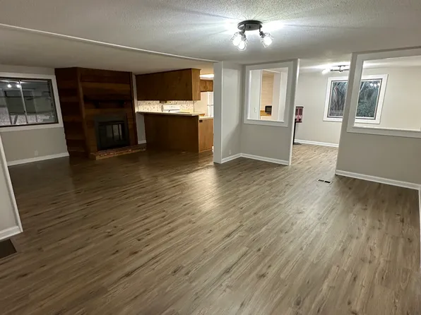 (undisclosed Address), Crawfordville, FL 32327