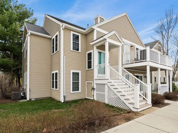 324 Tilden Commons Ln #324, Braintree, MA 02184