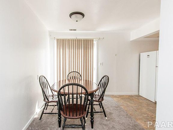 4th image of 4000 N Westport Ct