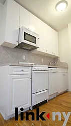 Rented by Link NY Realty