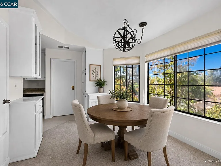 5012 Lakeview Dr #201 — Photo 5