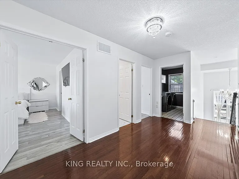 76 Blackburn Dr — Photo 20