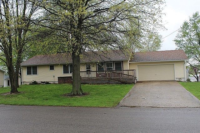 1st image of 1107 Hilltop Dr