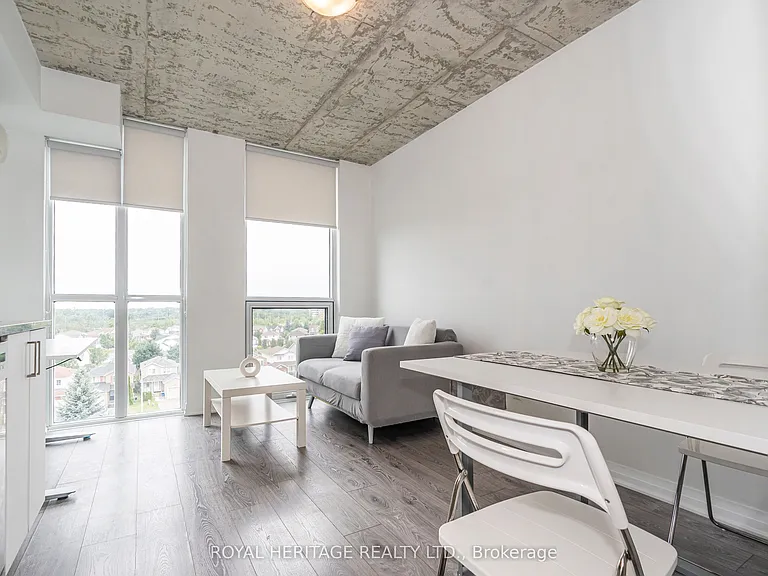 1900 Simcoe St N #614 — Photo 11