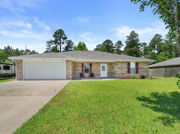 122 Mayhaw St