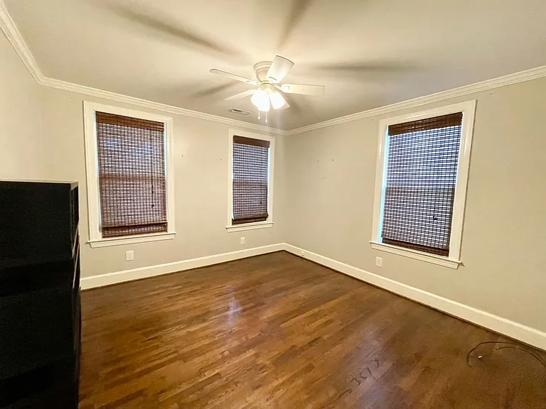 3028 Hope Ave — Photo 8
