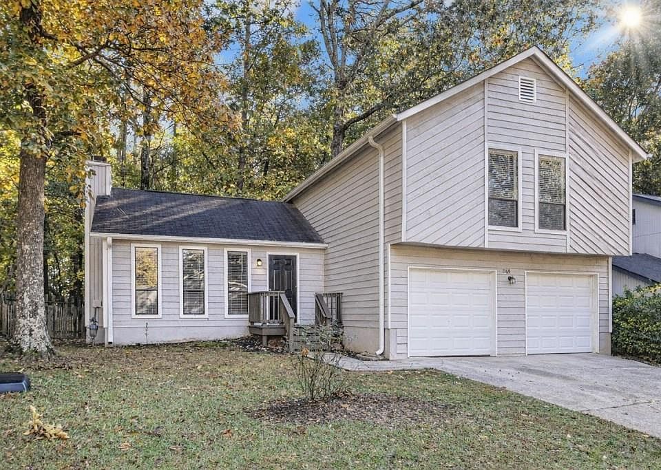 1st image of 1169 Oaks Pl