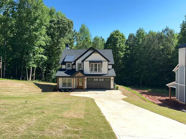 20 Boyd Dr, Travelers Rest, SC 29690