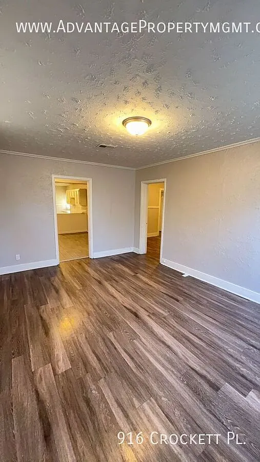 Newly Renovated Home In North Memphis - 1/2 OFF The First Month's Rent — Photo 2
