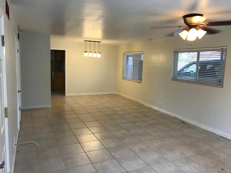 3435 E Monterosa St — Photo 11