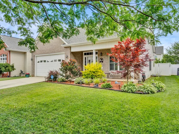 4605 Whispering Willow Ln, Roanoke, VA 24017