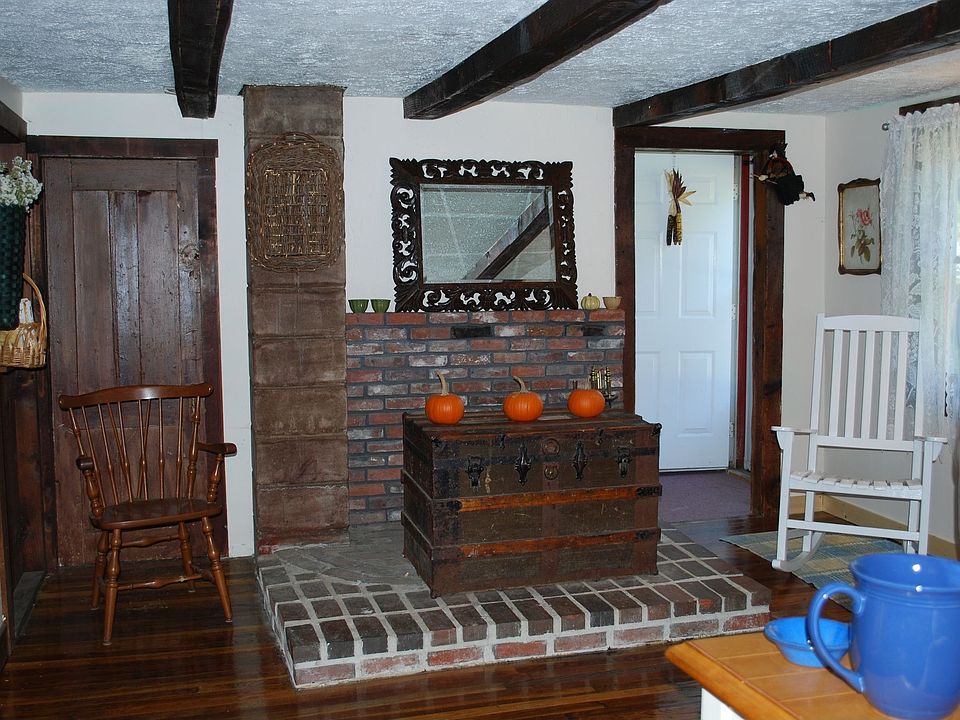 2nd image of 338 Mount Pisgah Rd
