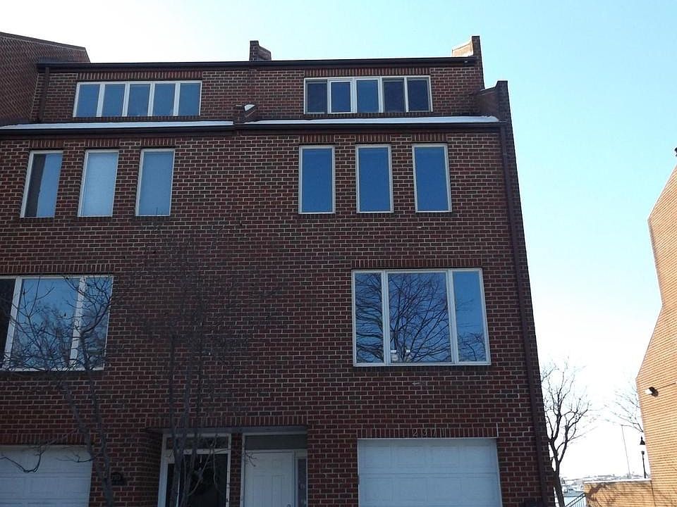 Exterior (Front)