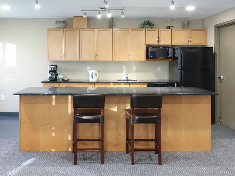 333 Warde Ave — Photo 21