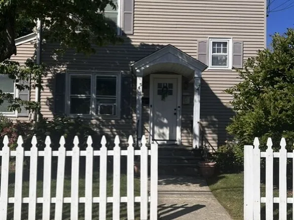 (undisclosed Address), Bridgeport, CT 06605