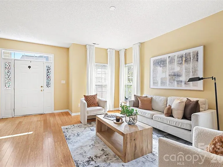 14802 Bergerac Ct — Photo 21