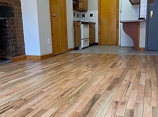 409 W 39th St APT 4B, New York, NY 10018
