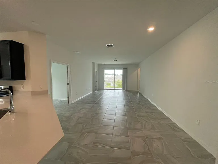 835 Ofanto Way — Photo 21