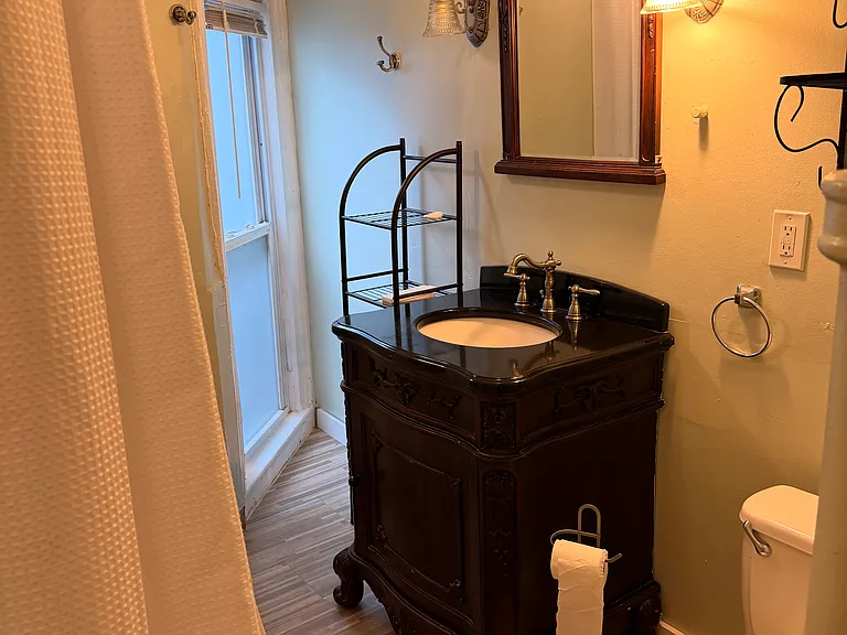 117 Plymouth Ave #2 — Photo 7