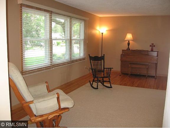 2nd image of 4799 Sandra Ln
