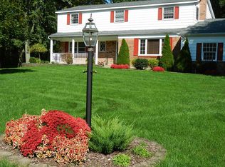 24 Hearthside Dr, Ballston Lake, NY