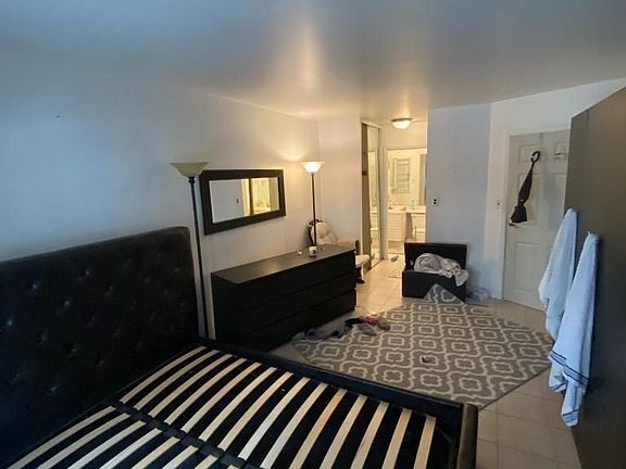 5th image of 71-12 164th St #1