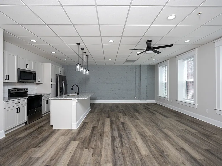 115 E Arden Mays Blvd #202 — Photo 6