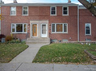 7230 W Balmoral Ave, Chicago, IL 60656