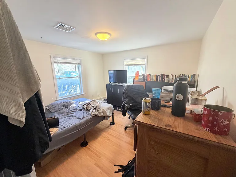11 Kent Ct — Photo 6