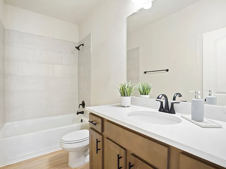 10726 Sky Creek Ln — Photo 12