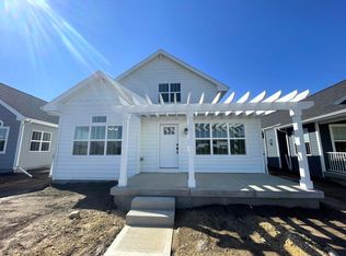 6970 Pine Siskin Pl, Middleton, WI 53562