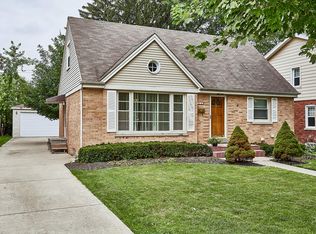 236 Washington St, Glenview, IL